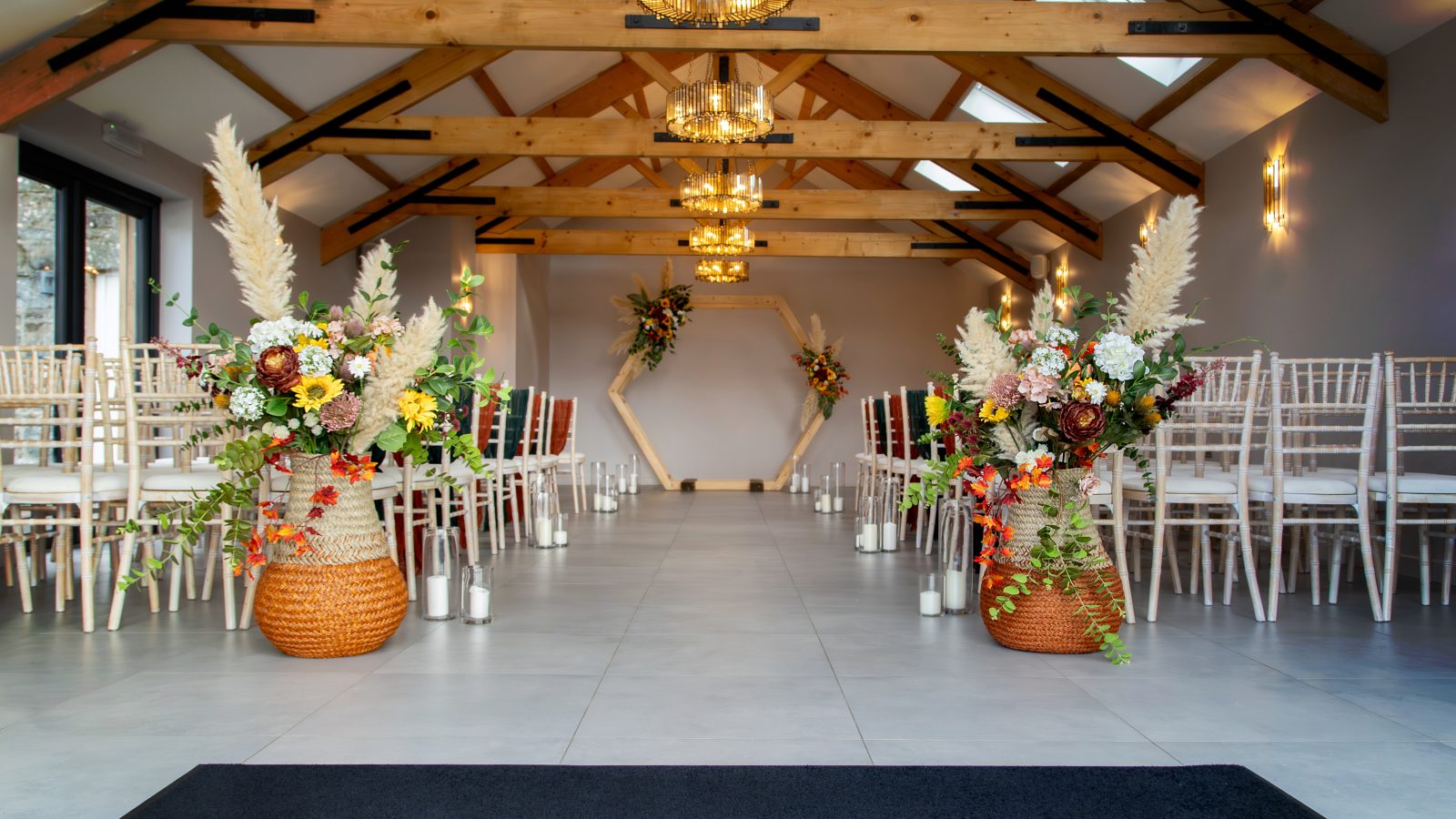 Signage, keepsakes and finishing touches